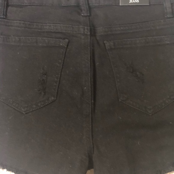 Distressed denim shorts - Picture 10 of 10